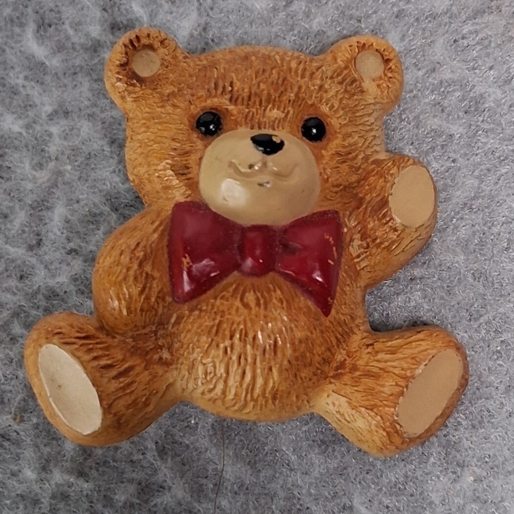 Hallmark 1984 Teddy Bear Resin Brooch Pin Red Bow Tie Brown Vintage 1.25"